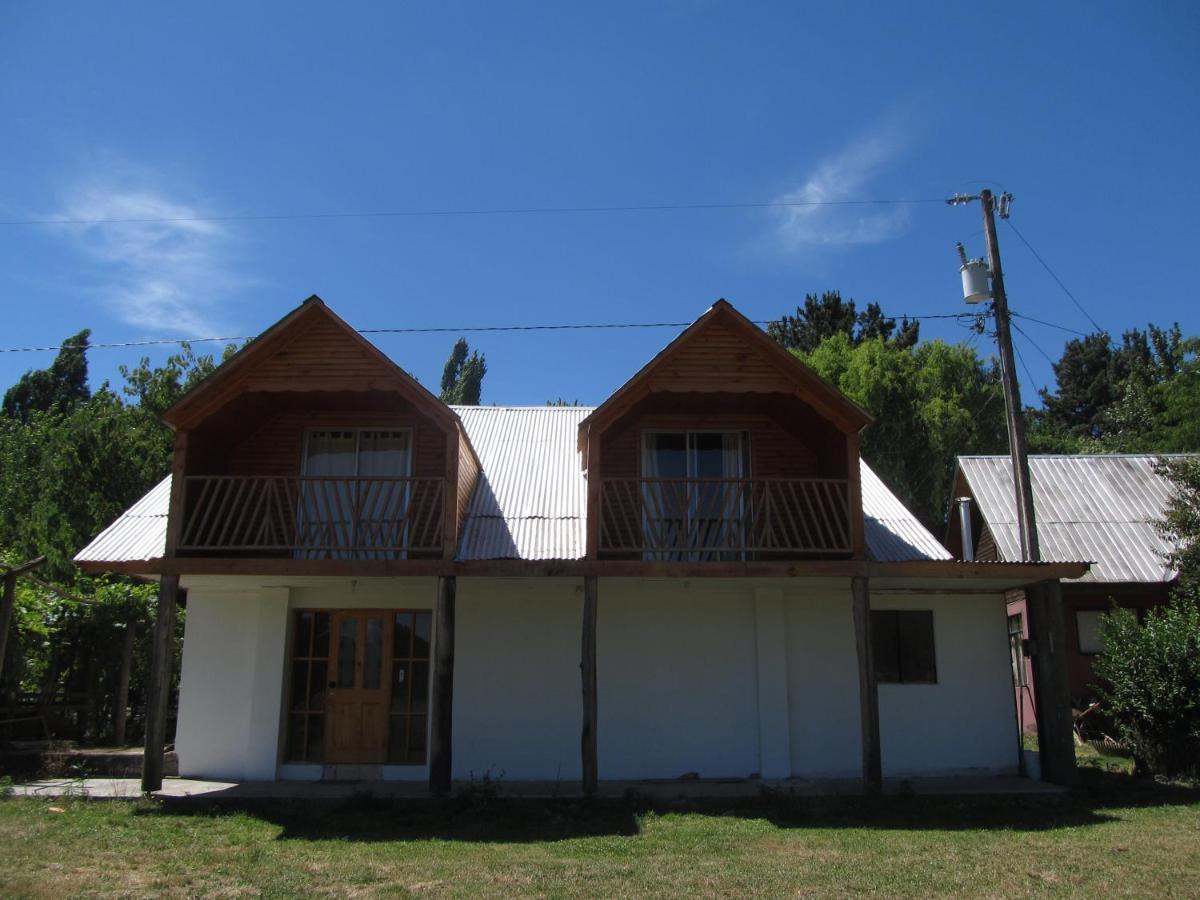 Camping & Hospedaje Rio Laja El Manzano  Eksteriør bilde