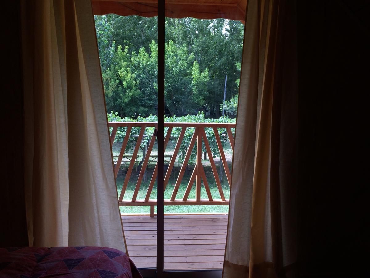 Camping & Hospedaje Rio Laja El Manzano  Eksteriør bilde