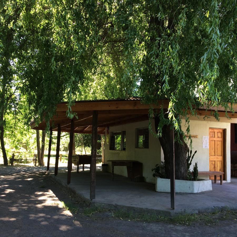Camping & Hospedaje Rio Laja El Manzano  Eksteriør bilde