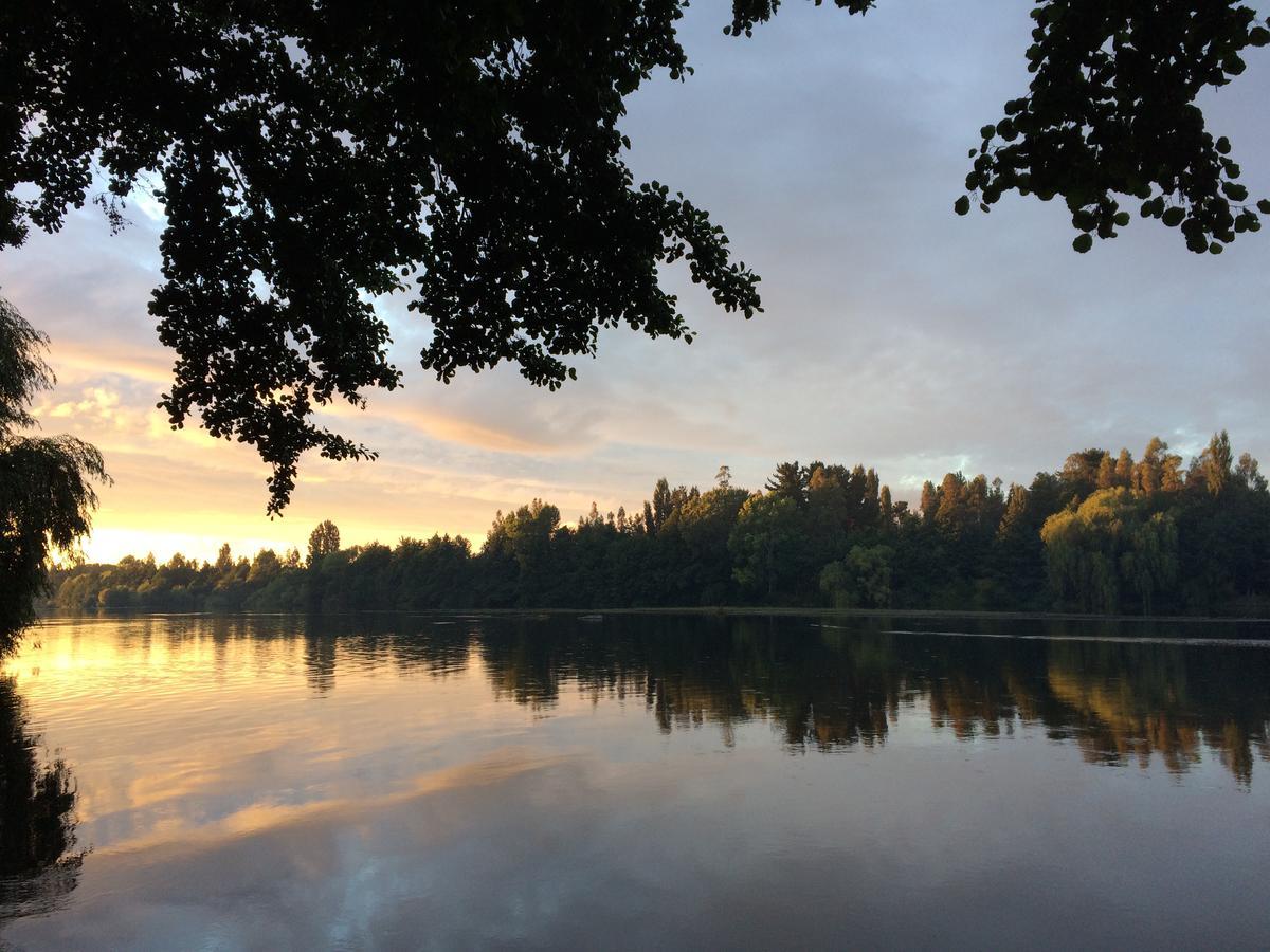 Camping & Hospedaje Rio Laja El Manzano  Eksteriør bilde