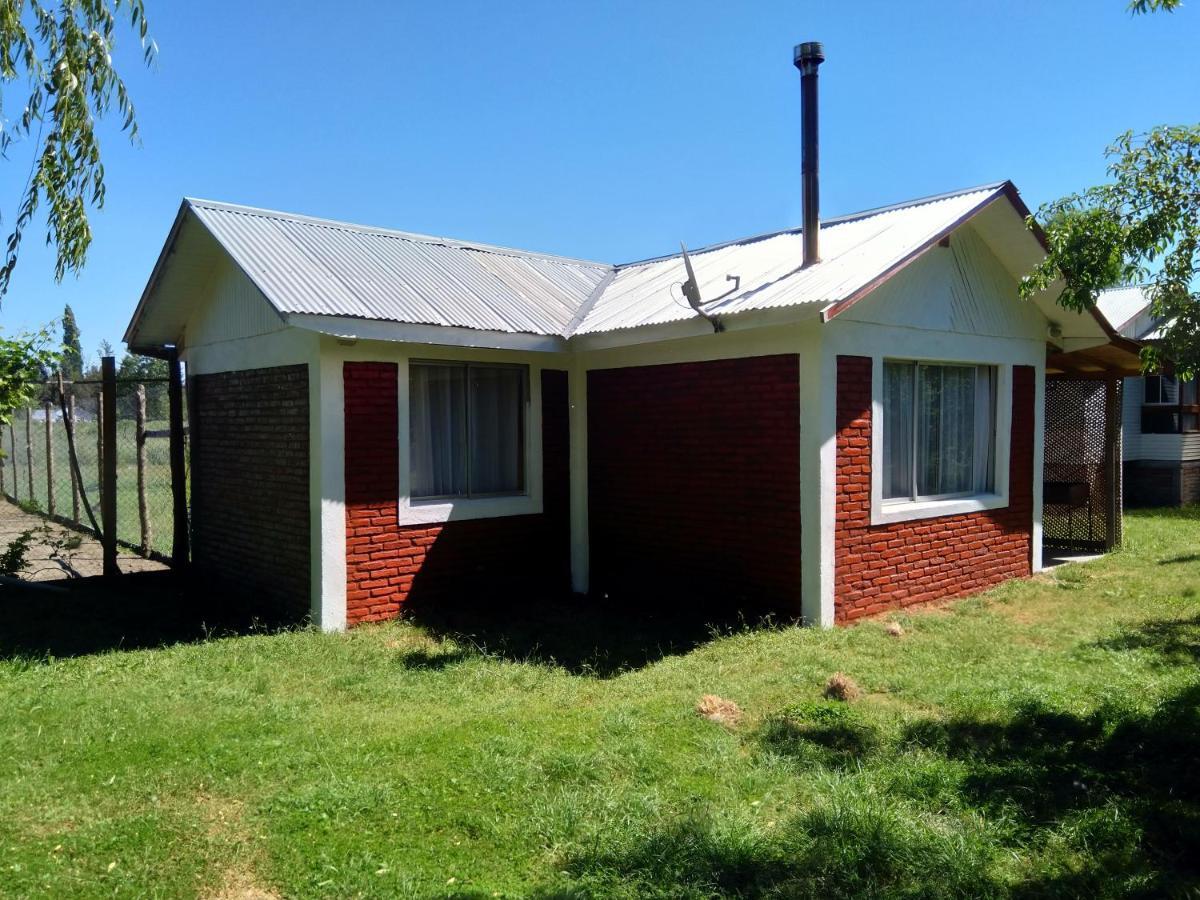 Camping & Hospedaje Rio Laja El Manzano  Eksteriør bilde